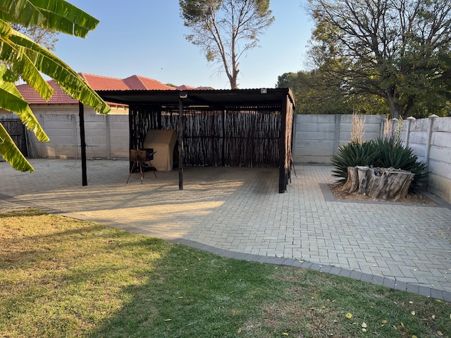 3 Bedroom Property for Sale in Naudeville Free State